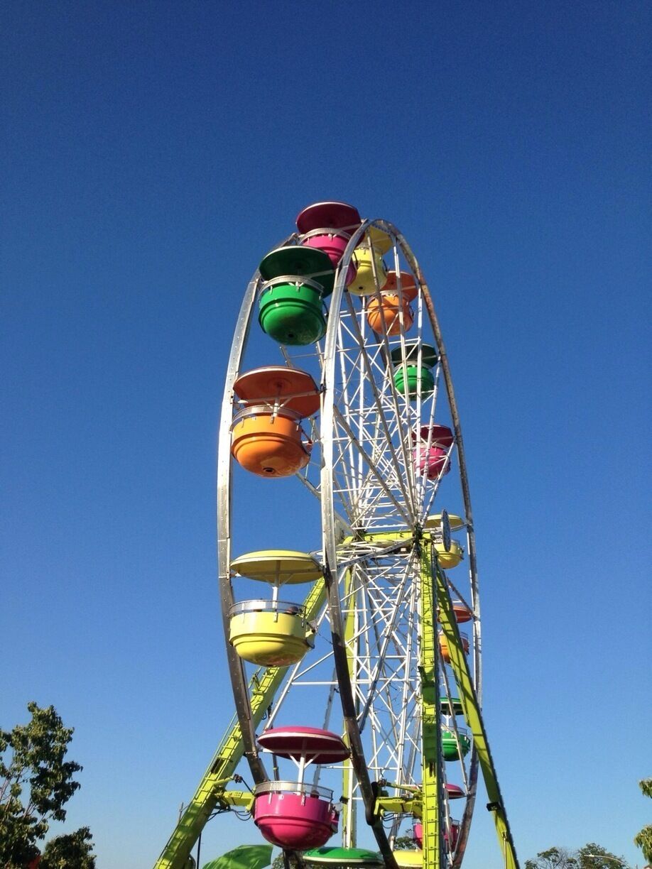 Just perfect weather, a nice town, and a great sailing destination. 