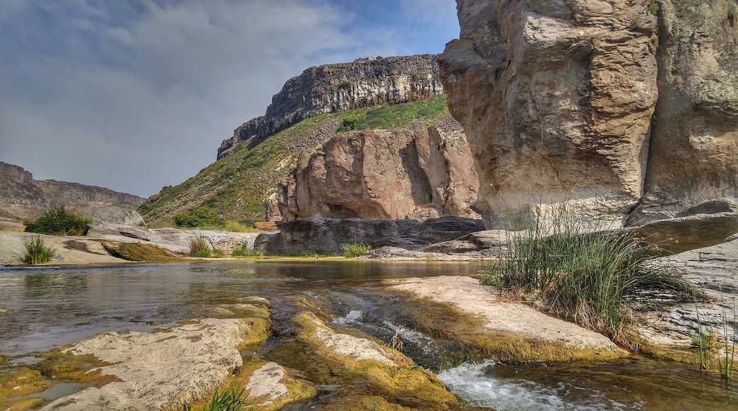 After canoeing the Snake River when you finally make it to Pillar Falls you’re in a new world! Plenty of places to get out explore. From small little falls to bigger ones I could stay here all day! Great for getting out and exploring.