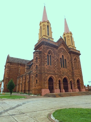 Igreja de São Domingos.Igreja construída por pedras, muito antiga e linda, localizada no centro da Cidade de Uberaba.#InStone