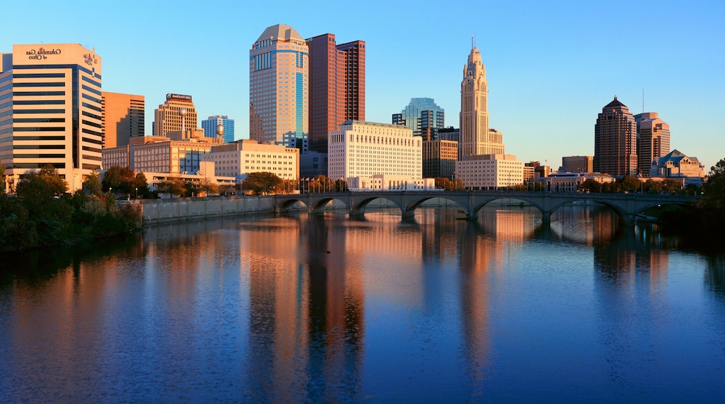 Scioto River and Columbus Ohio skyline, with setting sunlight