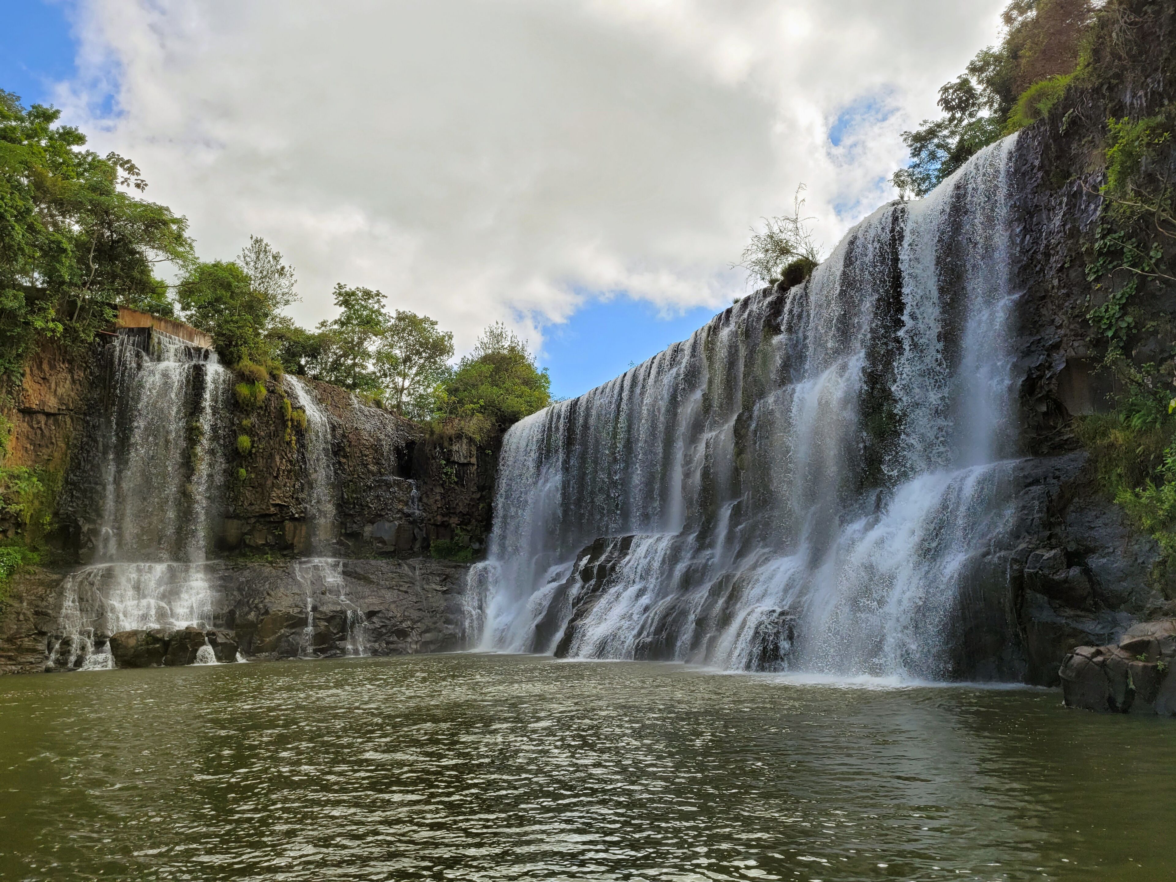 Sucupira Falls - Uberlândia, Minas Gerais, Brazil