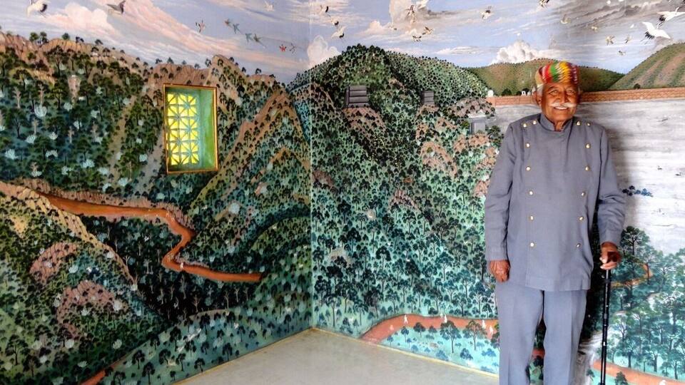 The Trident at Udaipur has an old hunting lodge of the kings on the premises. Its called the Bara Mahal and is accessible only to hotel guests.
The gentleman in the picture has been the caretaker of the lodge for over 60 years - under the raja and now in the pay of the hotel. He opened up this exquisite room for us - all the walls are covered with beautiful Rajasthani miniature paintings picturing the area around Lake Pichola and the local birds and animals.