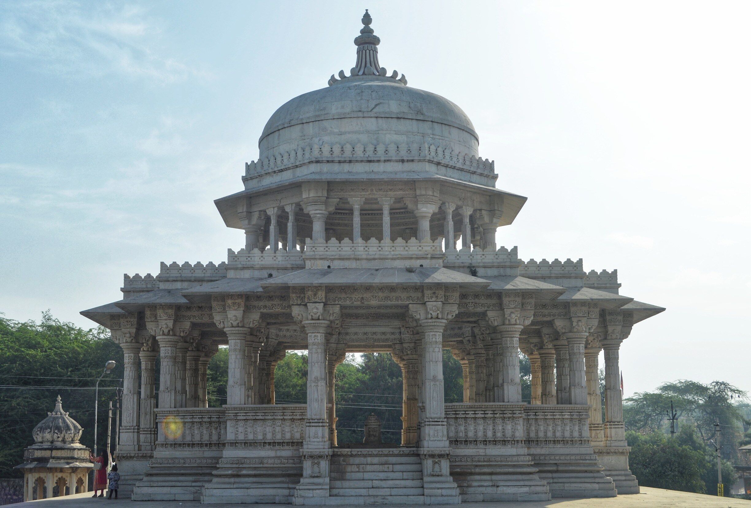 Not everyone knows about this place. But whatever places I visited in udaipur, this definitely stands out.