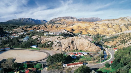 Queenstown which includes a small town or village and a gorge or canyon