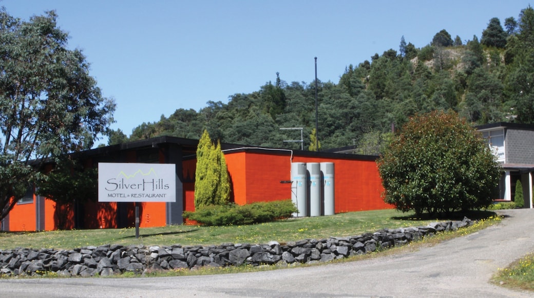 Queenstown qui includes signalisation