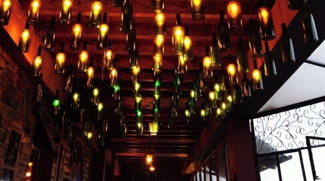 #TroveOn Cafe Mosaico is a fun little place with a great overlook of the Quito.
Step out onto the balcony for an awesome photo op!