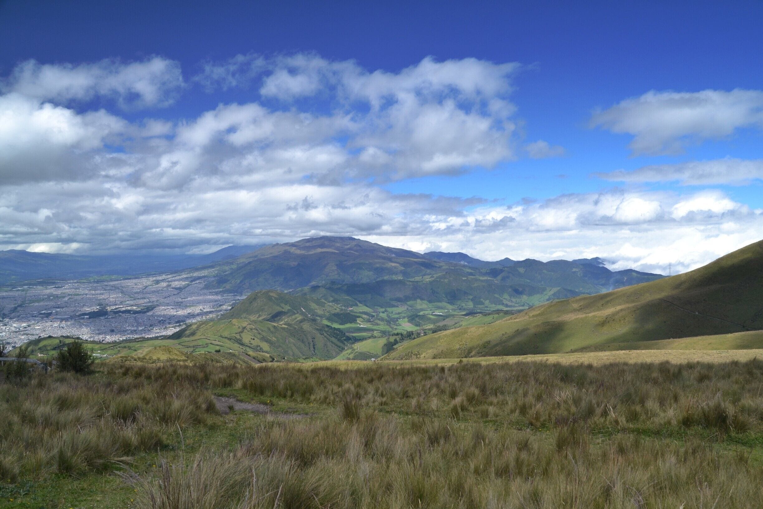 I took the Teleferico - cable car - up a mountain in Quito, Ecuador. It stopped after about 20 minutes, at approximately 4000m above sea level, where I got an amazing view over Quito and the Andes.

http://www.quito.com.ec/que-visitar/otros-atractivos/teleferico

#mountains #landscape #ecuador #andes