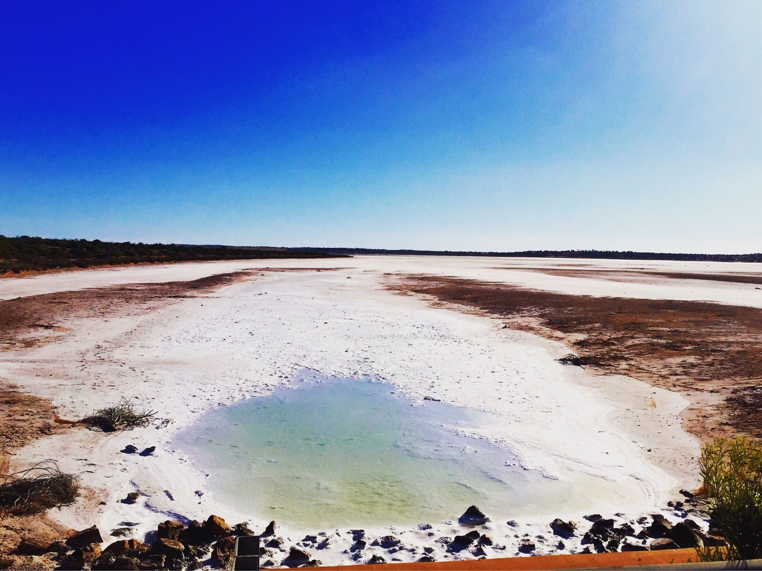 One of many salt lakesin Southern Australia 