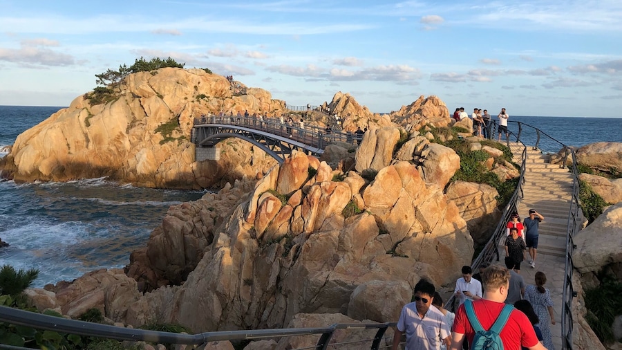 Walk to the very end of Ilsan via bridges and rocks.