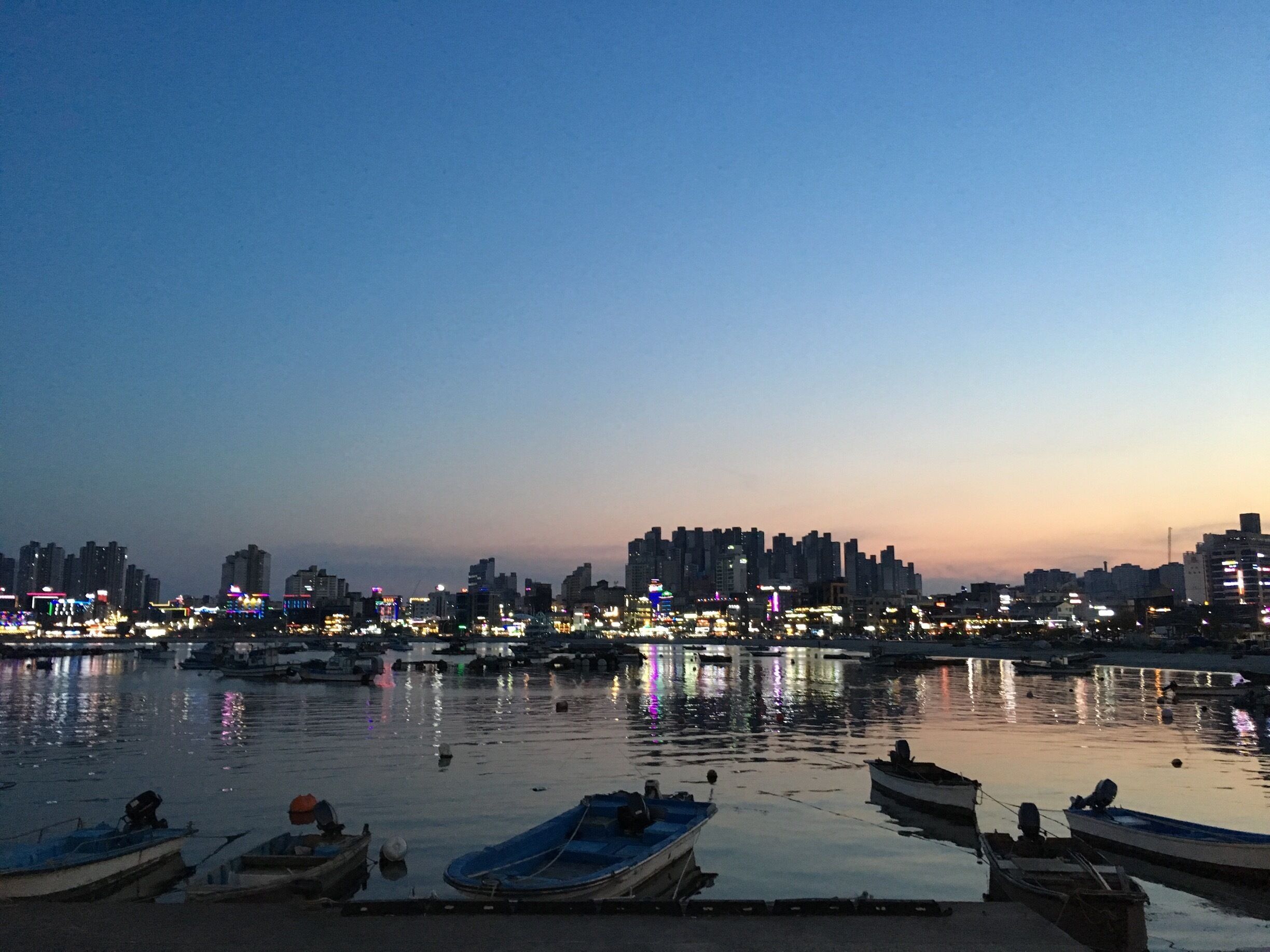 Banghaejin in Ulsan, South Korea.
#lifeatexpedia, #wewhotravel 