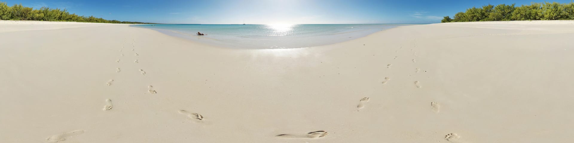 Ouvea Paradis Beach Footprints, Ouvea, New Caledonia