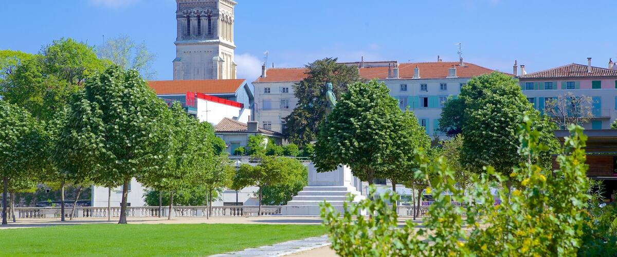 瓦朗斯 其中包括 公園