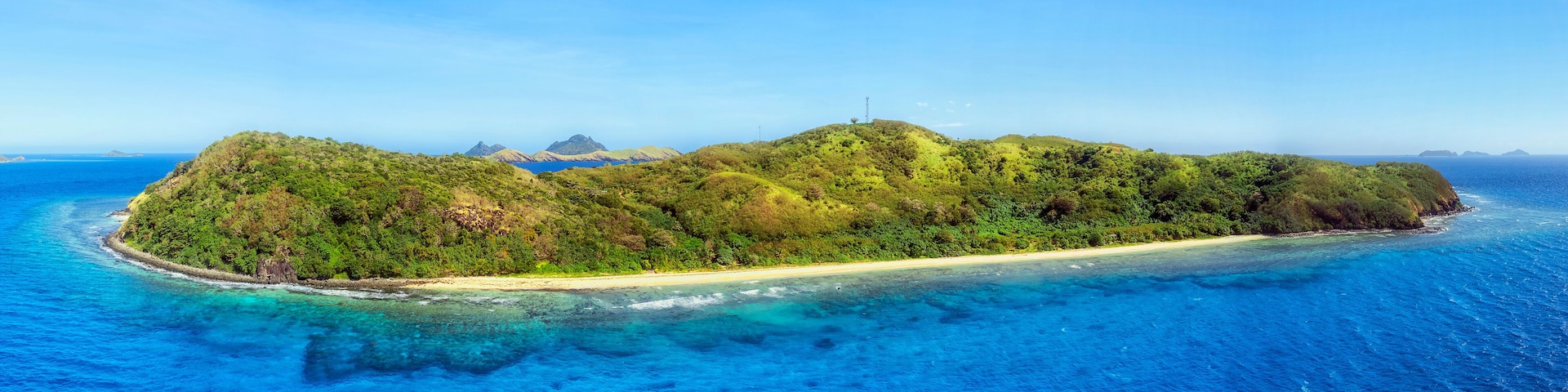 D Fiji Hideaway low close pan