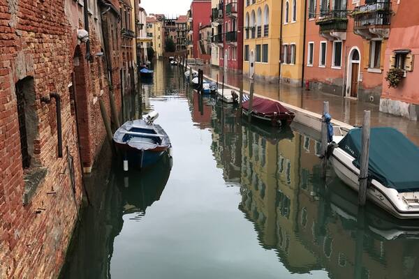 Guglie is a great little residential area with quiet canal streets. It was intimidating at first to find our way around but we didn't have any trouble.