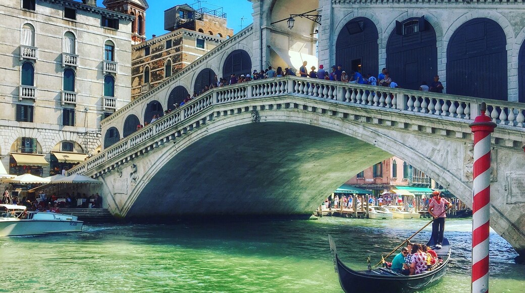 Spanning the Grand Canal there can't be many better places to watch the gondolas slowly making their way up and down the waterways of Venice.