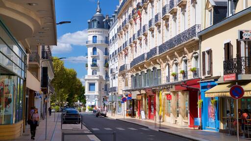 Vichy mostrando una ciudad