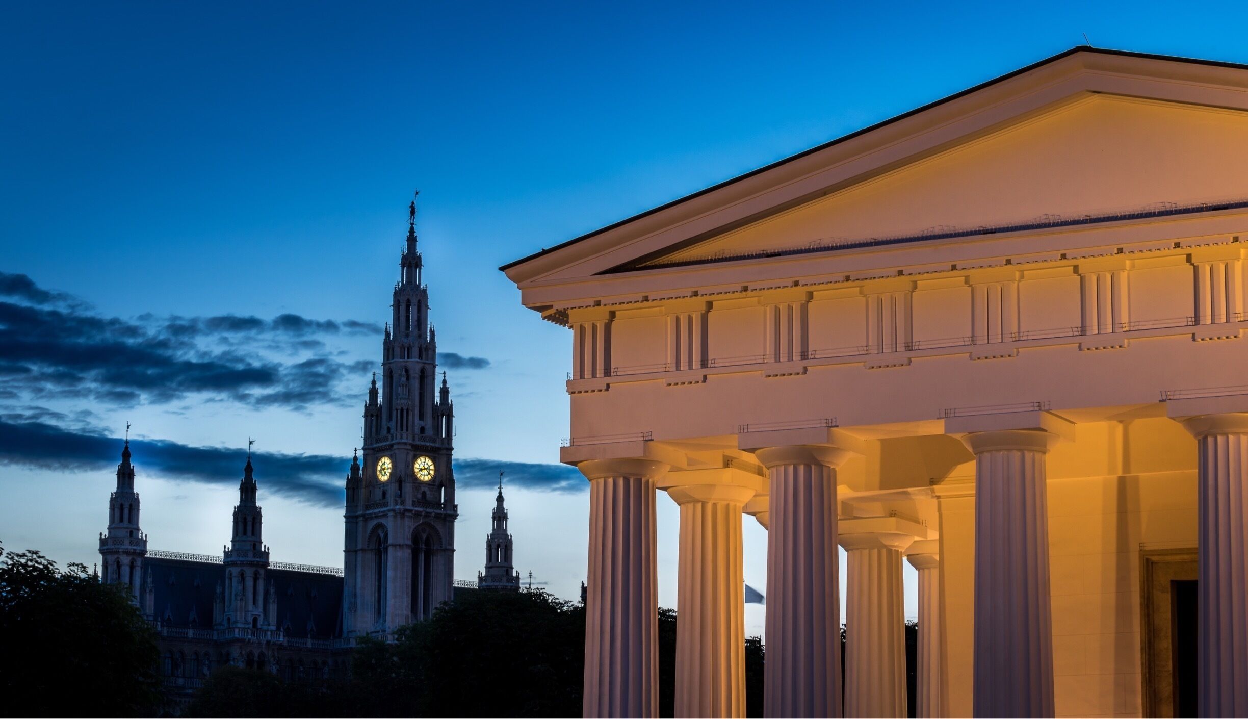 Vienna Cityhall sunset #vienna #austria #sony #sonya7ii #sunset #TroveOnTuesday #BvSBlue #MyBackyard