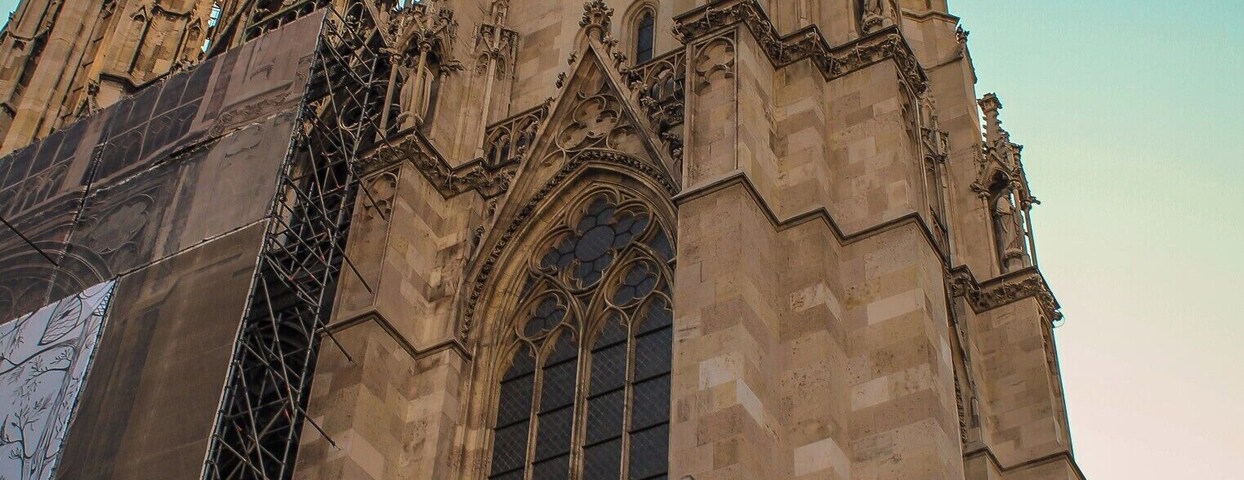 Taken from the top of a city tour bus. If only that scaffolding wasn't there!