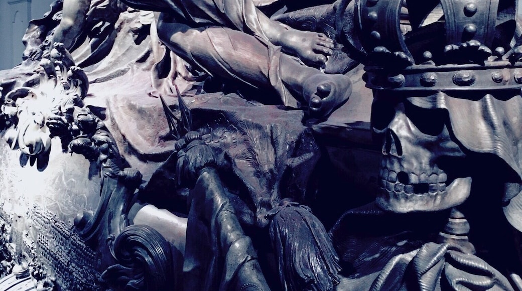 Macabre beauty - the tomb of emperor Karl VI., Vienna