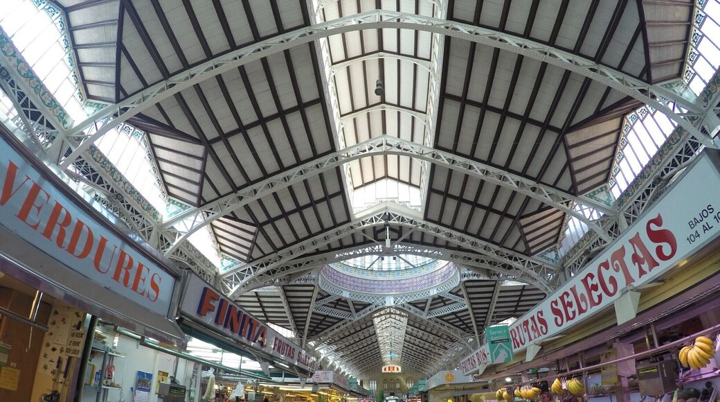 I truly believe markets are the absolute best way to indulge in the culture of a place. Mercado Central de Valencia is no exception. With a stunning architecture and buzzing atmosphere, it accounted for a great Sunday morning experience.
The stalls specialized in Valencian oranges were the best!
#market #valencia #architecture