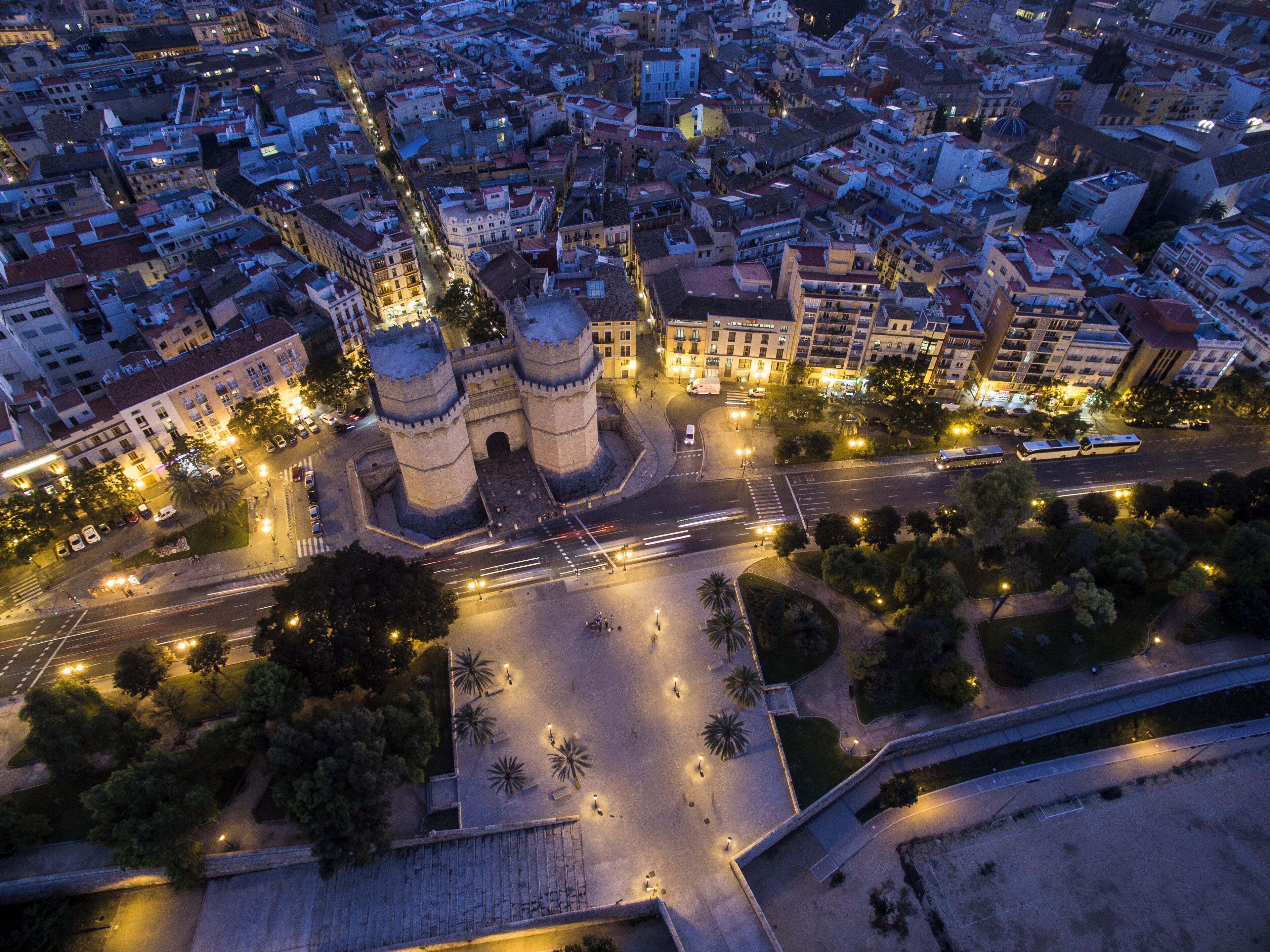 Valencia SEO Image Additions