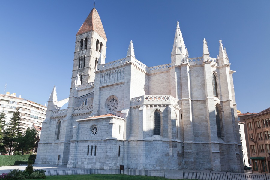 Church of Santa Maria de la Antigua in Valladolid