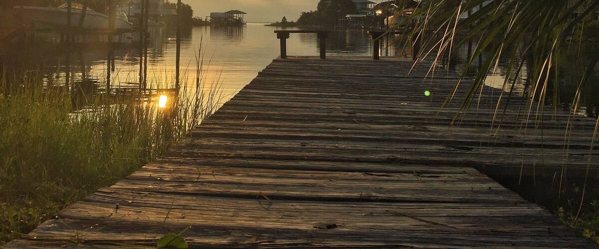 Fort Walton beach is a very quiet and secluded place away from the madness of destin.