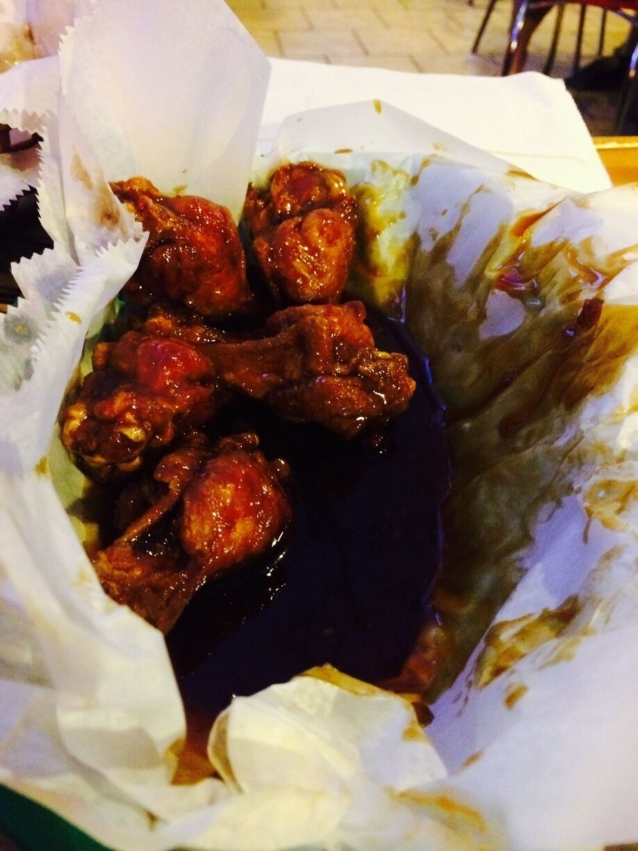 Teriyaki wings at buffalos reef