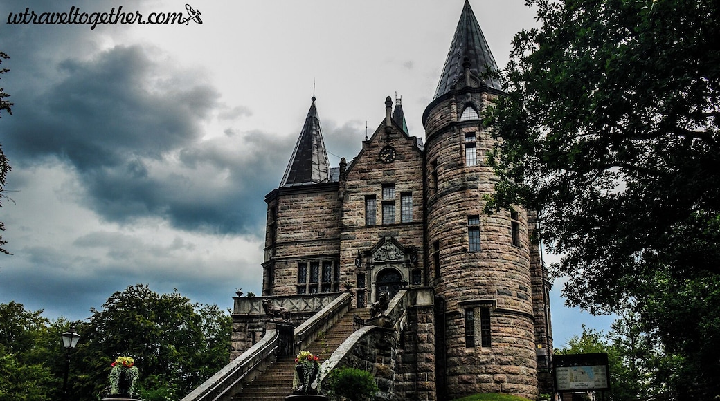 Teleborgs Castle in Sweden.
Here you have the opportunity to stay the night at a castle.
