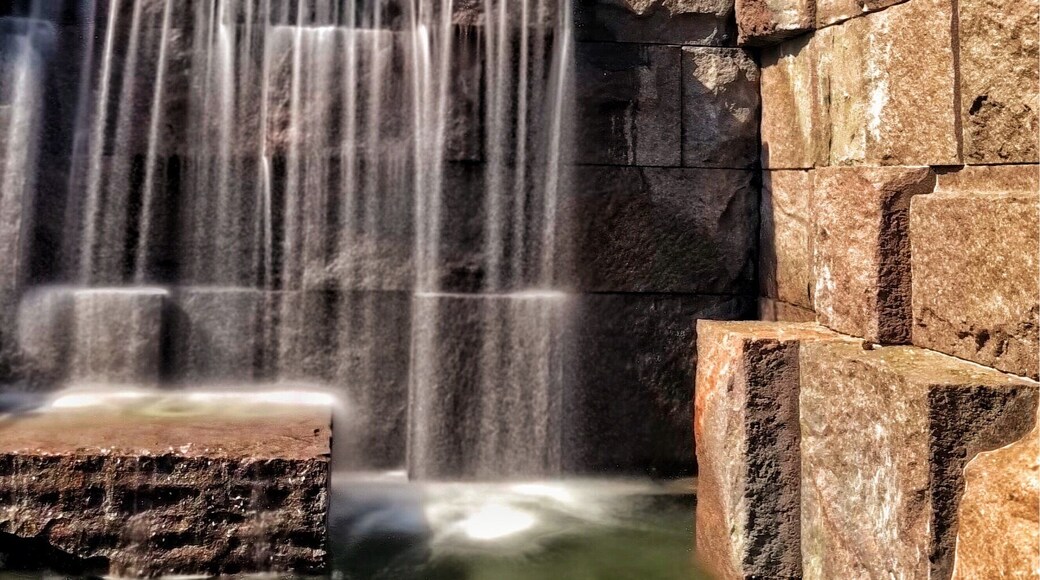 One of “four” rooms at the FDR Memorial representing one of FDR’s four terms in office.
#details