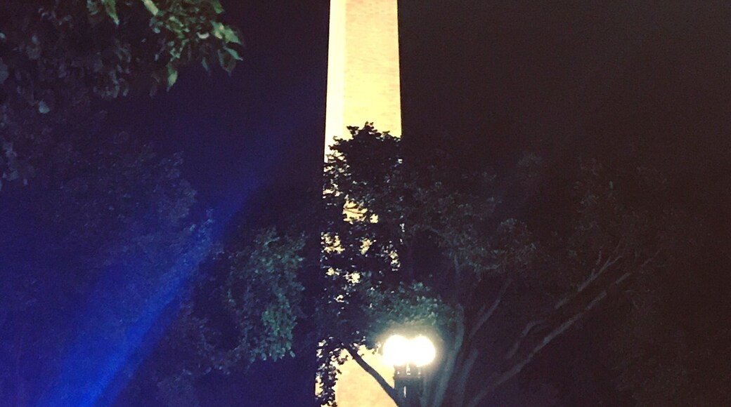 A night stroll around the Washington Monument... #lifeatexpedia