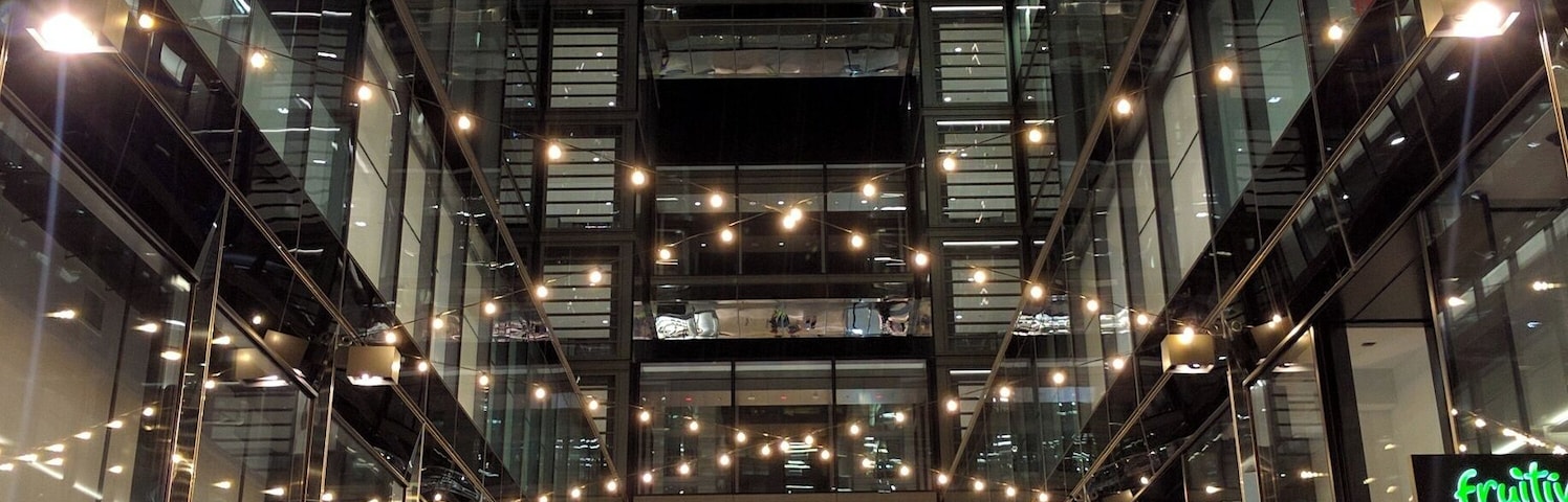 Was able to capture the symmetry of DC's high-end Center City on a relatively slow Friday evening.