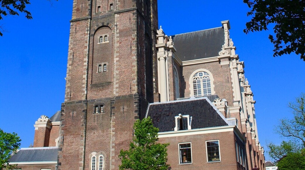 This beautiful church is very near the Anne Frank House.
The Westerkerk is a Reformed church within the Dutch Protestant church in central Amsterdam, Netherlands. It lies in the most western part of the Grachtengordel neighborhood, next to the Jordaan, between the Prinsengracht and Keizersgracht.
The Westerkerk was built between 1620 and 1631 in Renaissance style. Several older churches in Amsterdam, such as Oude Kerk and Nieuwe Kerk, were originally built before the Reformation and were converted to Protestantism during the Reformation in 1578. The Westerkerk was one of the first purposely built Protestant churches. The Noorderkerk and Zuiderkerk preceded the Westerkerk. Today the Westerkerk remains the largest church in the Netherlands that was built for Protestants, and is still in use by them.
#LIFEATEXPEDIA #TRAVEL #HILLBILLYINAMSTERDAM