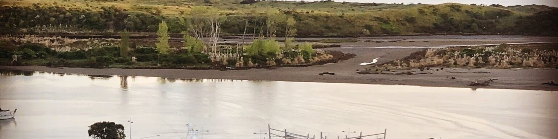 Whakatane on point 👌 A good recovery spot after morning stair climbs.