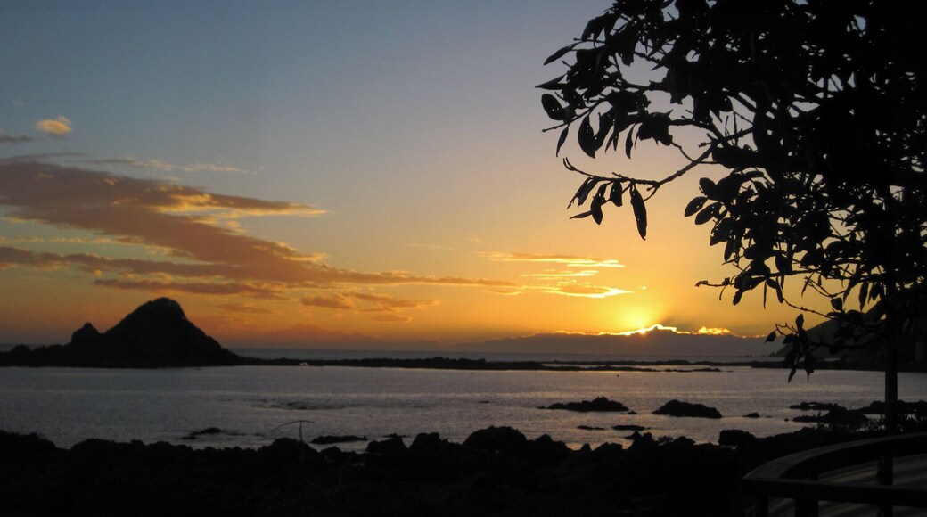 A sunset in Octobre along The Esplanade.