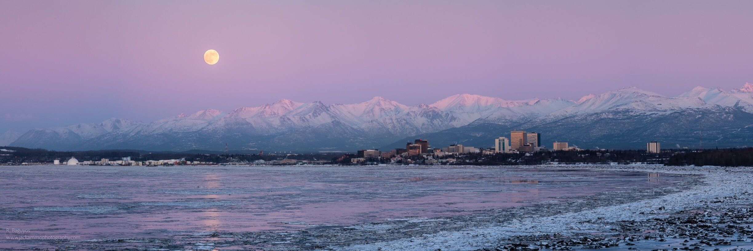 Good place for a panoramic shot of downtown Anchorage with the mountains in the background.  I like it here best during winter months.

#photography #alaska