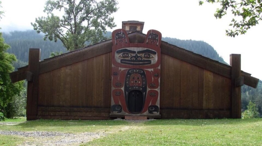 Tlingit Ceremonial House in Wrangell Alaska.
If you go around the back there is a long open shed with 3 very large totem poles lying down that used to stand here but are in need of restoration.