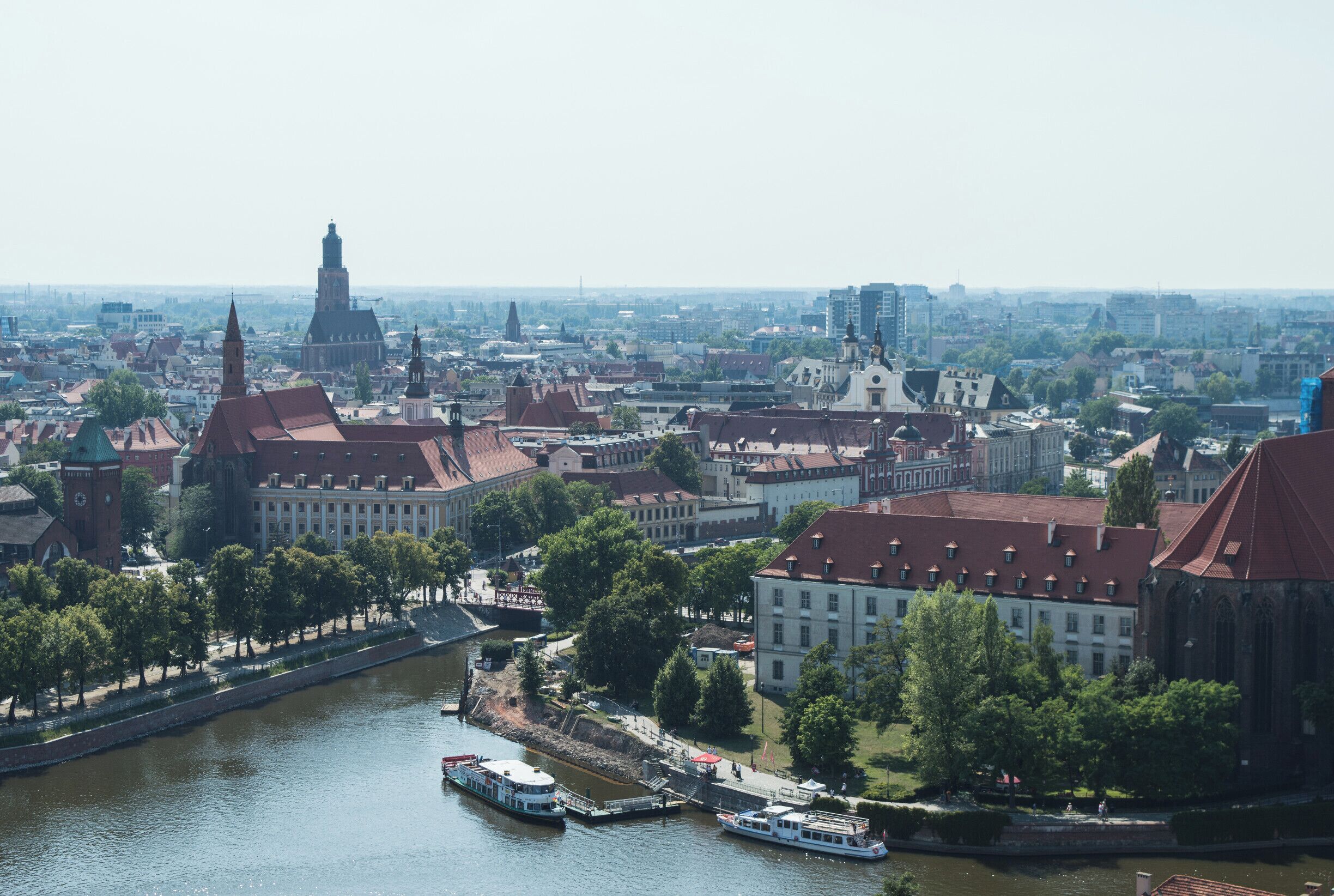 The breath-taking view from the cathedral of Wroclaw. You can purchase a ticket only for 5 zloty which is really worth a visit. Wroclaw is such a beautiful, historical city situated in the southern Poland known as Silesia. 