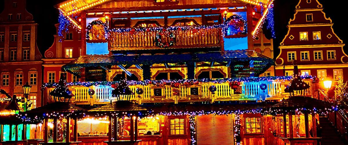 Festive Wrocław✨
#poland #wroclaw #christmasmarket #trovember #roadtrip