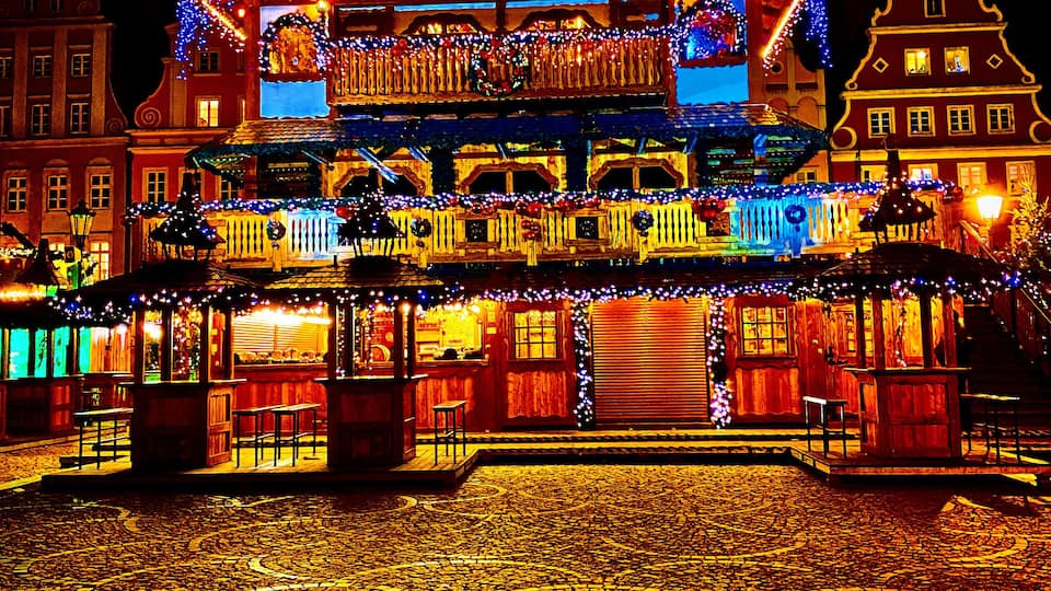 Festive Wrocław✨
#poland #wroclaw #christmasmarket #trovember #roadtrip