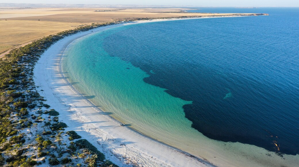 White sandy beach. Thuruna Beach. Eyre Peninsula. South Australia.