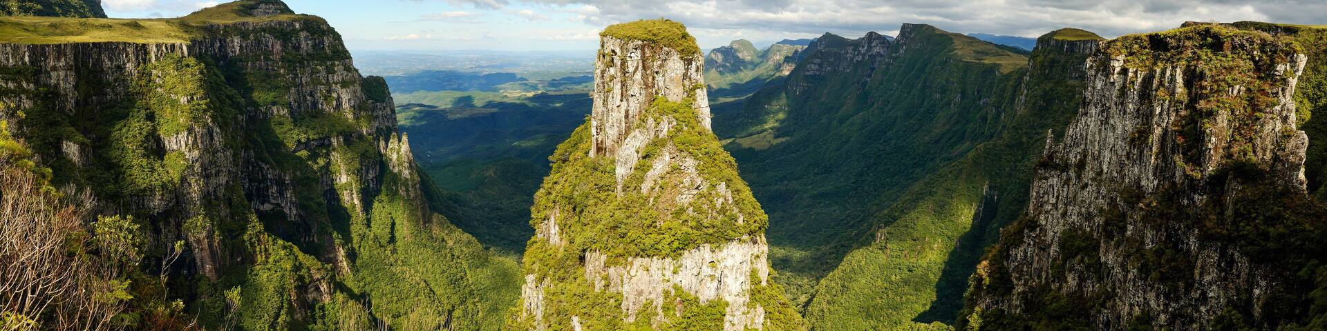 canion do Espraiado, general saw Santa Catarina Brazil, place known as the parental field