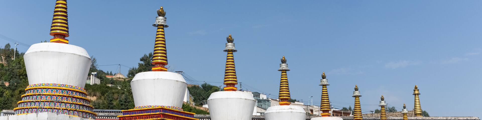eight white pagoda in qinghai kumbum monastery