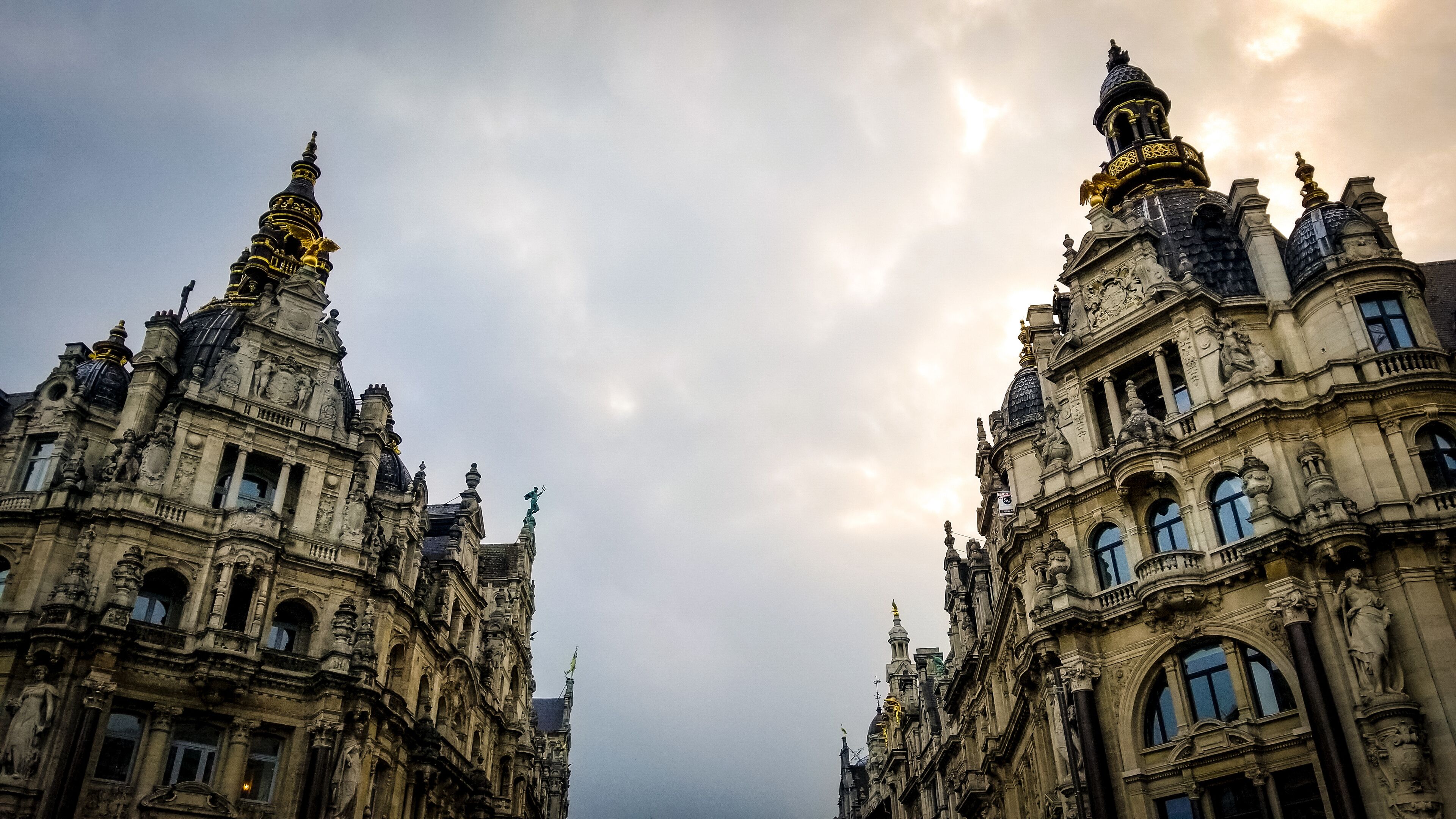 This is beggining or Meir, an old street with amazing buildings on both sides. This photo was taken from Statue David Teniers which is at front of the building.