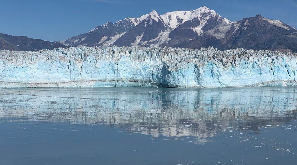 Silversea cruise âsmallerâ ship allowed us to get closer to the glacier. The pops and splashes from calving were incredible. The blue color is unreal. Late August 2019 iPhone Xs