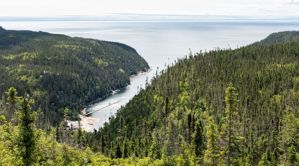 Beautiful view from the Fjard St-Pancrace Lookout, located a few minutes after Baie-Comeau, in Canada