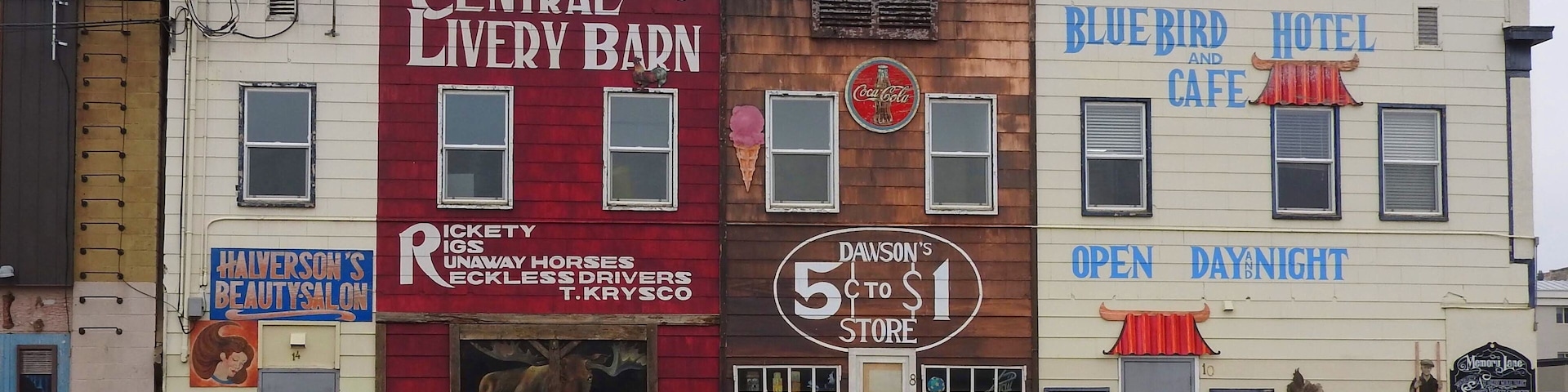 Many of the buildings in downtown Dawson Creek are part of a large mural project that took place over several years beginning in 2000. The mission of the project is city beatification and to offer a positive experience for visitors to the community. Murals can be found in back alleys downtown and on the sides of some prominent buildings.
#Mural #OnTheRoad