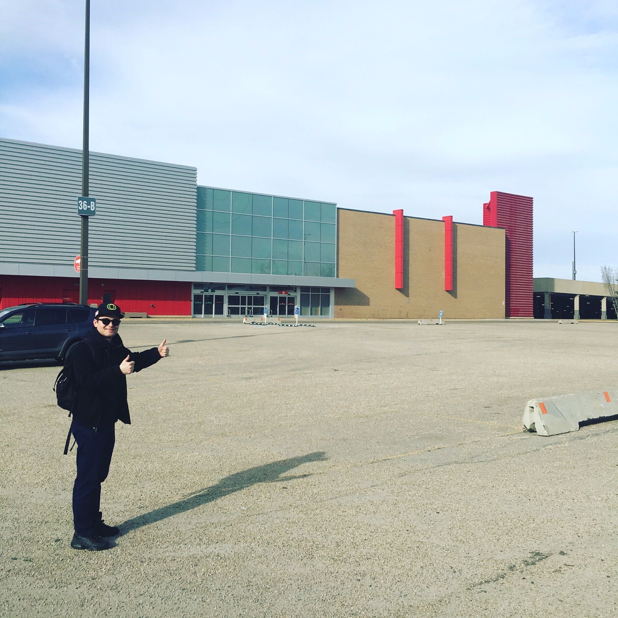 Edmonton's number one tourist attraction is the largest mall in North America. Attractions number two through six are inside of the mall. Beautiful city.