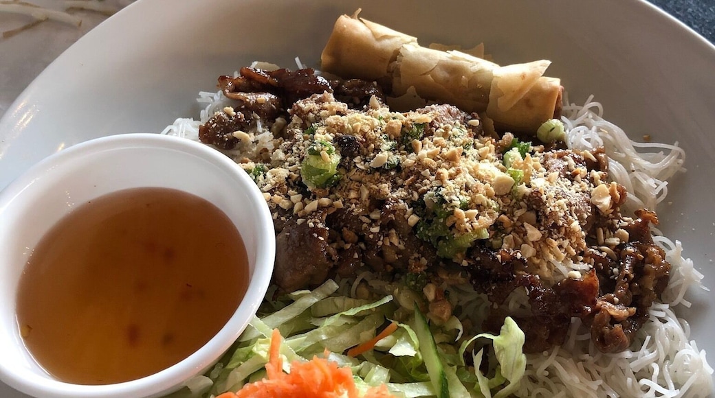 Delicious Vietnamese Beef Brisket Pho and Grilled Pork Bun.
#TroverFoodies #Culture #Trovember