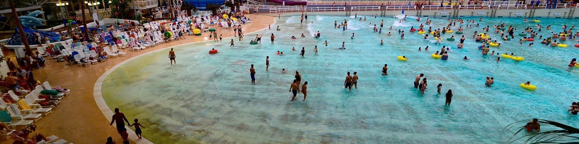 West Edmonton Mall - World Waterpark, it is the world's second-largest indoor water park after the Tropical Islands Resort in Germany, and contains the world's largest indoor wave pool with a capacity of 12.3 million litres. (Wikipedia)
#AquaTrove #NorthAmerica #Edmonton #Alberta #Canada #LikeALocal #WestEdmontonMall #Indoor #pool #waterpark #themepark